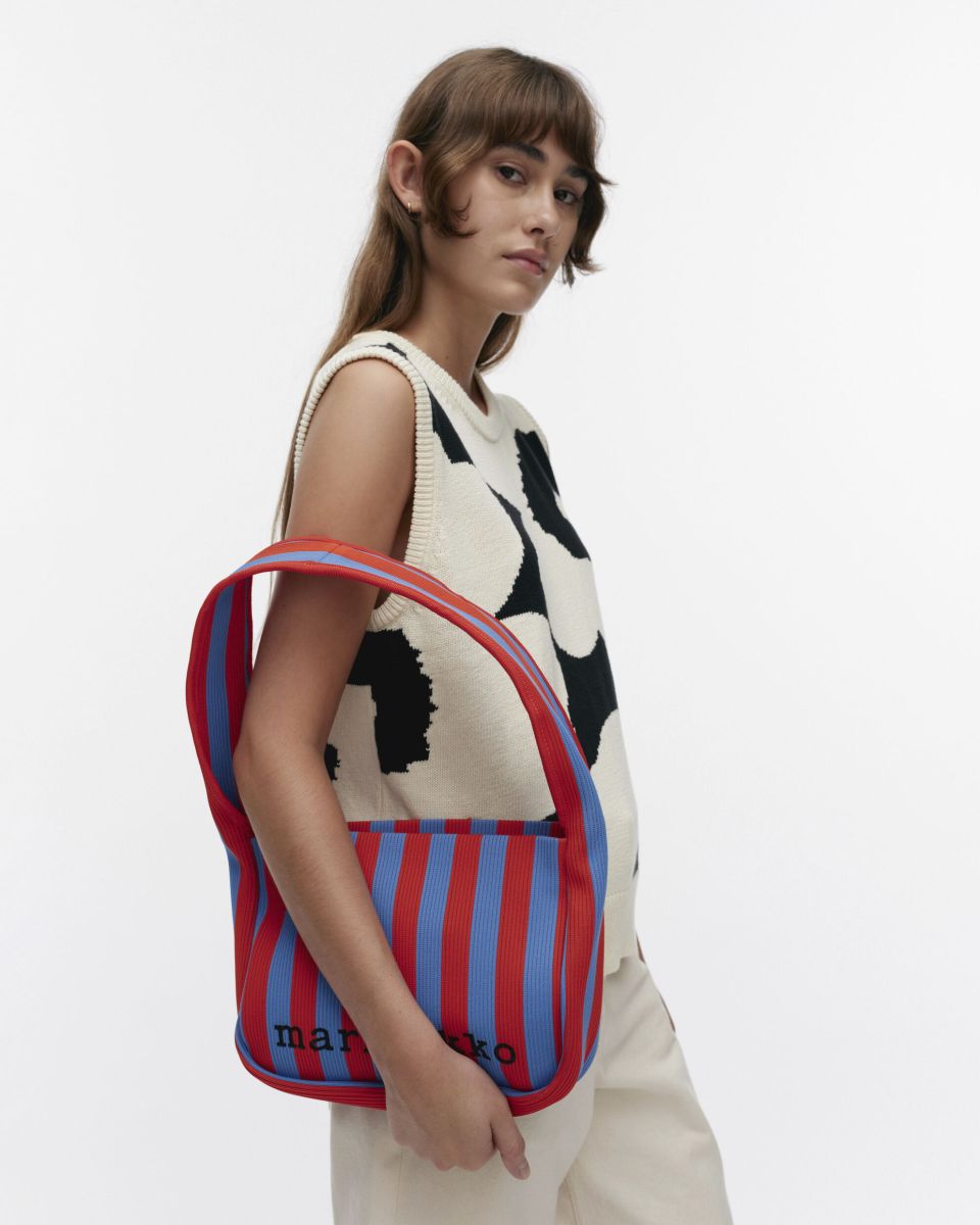 Knitted Shoulderbag Merirosvo ショルダーバッグ Knitted Shoulderbag Merirosvo